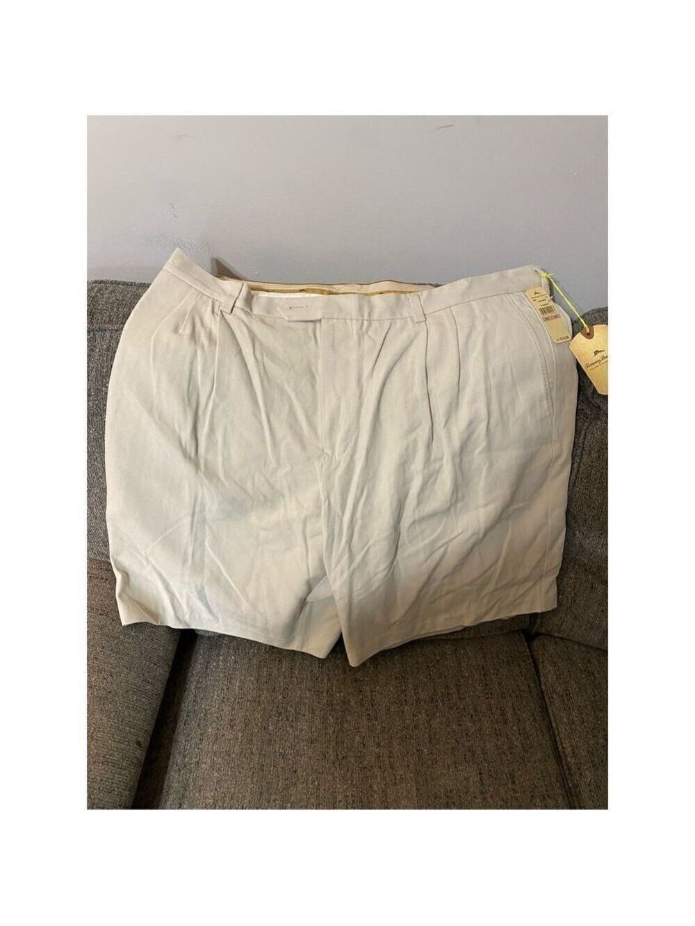 Tommy Bahama Shorts 42R